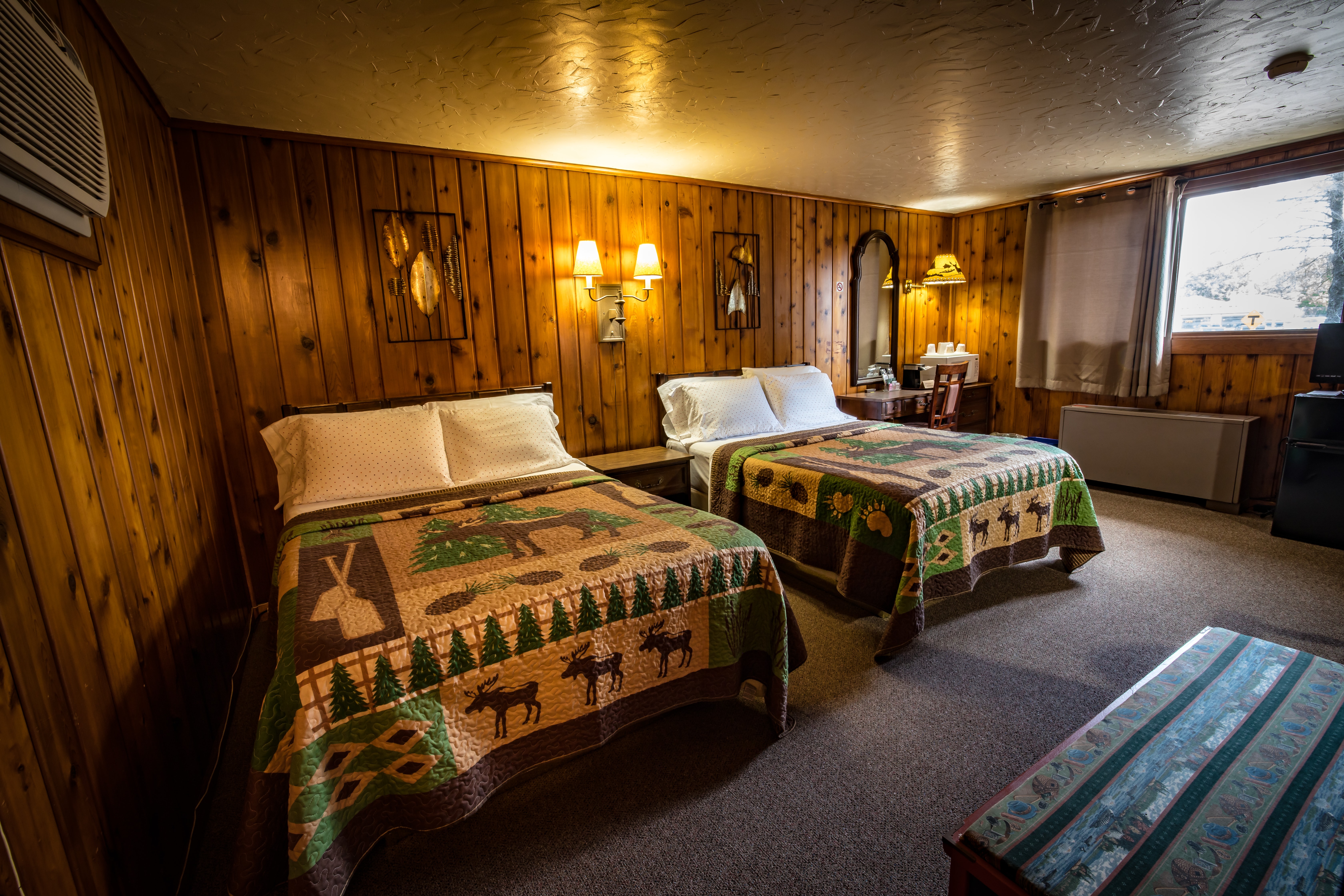 Standard Two Double Beds | The Riverside Motel